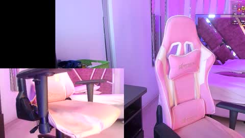 Naty online show from December 22, 1:25 pm