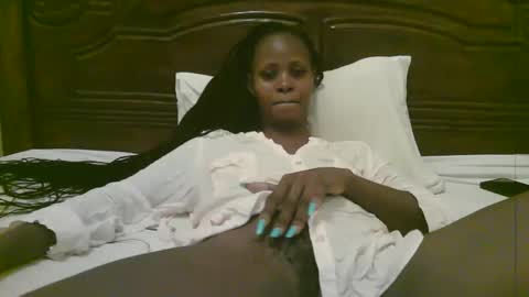 alisha online show from December 13, 7:53 pm