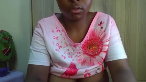 naughty_jazmine online show from September 19, 6:56 am