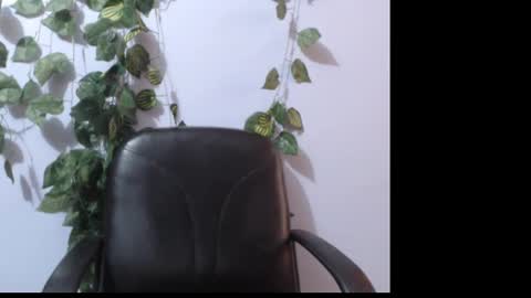 beauty online show from February 7, 8:44 am