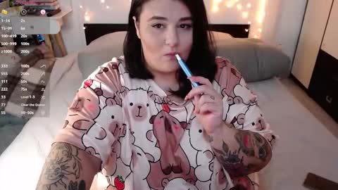 Chris online show from September 10, 10:15 am