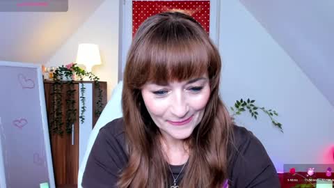 Milana - on air every day except Wednesday from 9 pm to 4 am European time online show from April 8, 10:01 pm