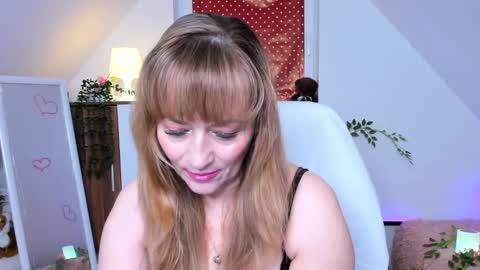 Milana - on air every day except Wednesday from 9 pm to 4 am European time online show from November 3, 10:03 pm