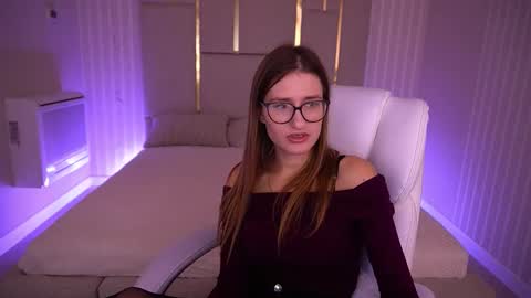 Ur Nurse online show from November 13, 7:29 am