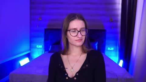 Ur Nurse online show from November 28, 9:45 am