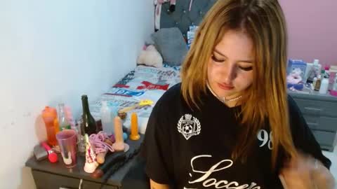 naughtyplayass online show from February 28, 11:45 pm