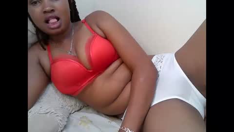 naughtyqueen online show from September 20, 6:45 am