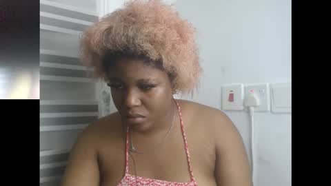 naughtyxpussyx online show from October 7, 9:36 am