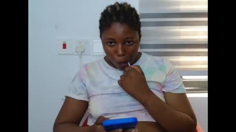 naughtyxpussyx online show from October 19, 10:06 am