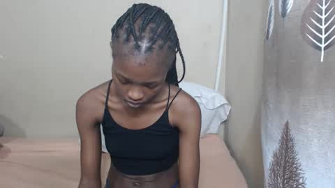 nawtylarissa_ online show from November 10, 3:51 pm