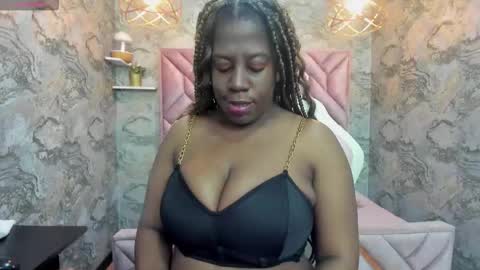 Nefer  online show from September 17, 6:17 pm