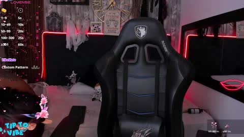 Miah online show from February 5, 12:38 pm