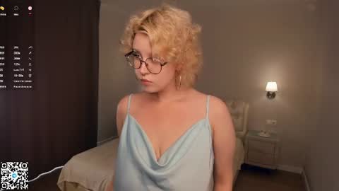 nelly_gloss online show from July 8, 7:54 am