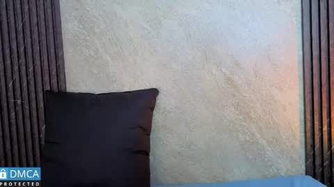 Salome Nena cupcake online show from April 12, 11:57 am