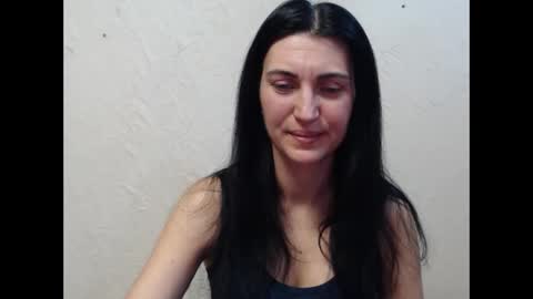 Nensy online show from February 19, 2:23 pm