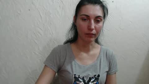 Nensy online show from February 21, 8:05 pm