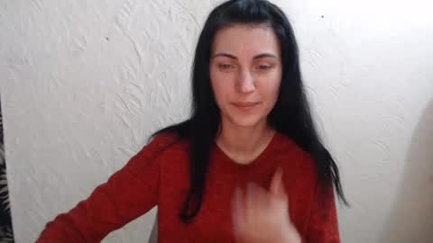 Nensy online show from February 17, 2:05 pm