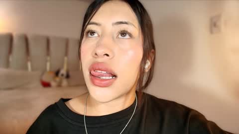 Helena    Every Friday new video for my fan club loves  online show from December 30, 6:38 pm