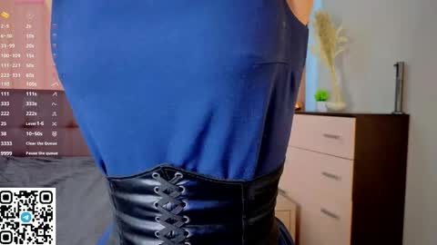 Emily online show from June 8, 3:02 pm