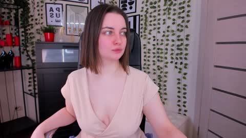 nero_asta online show from April 11, 11:36 am