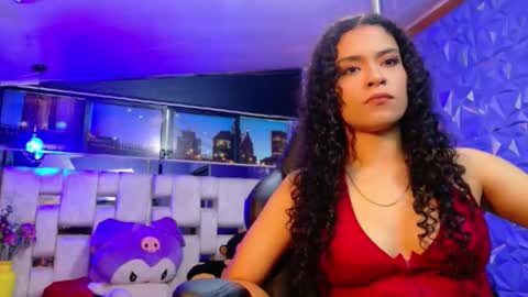 nessa luuv online show from March 25, 12:30 pm