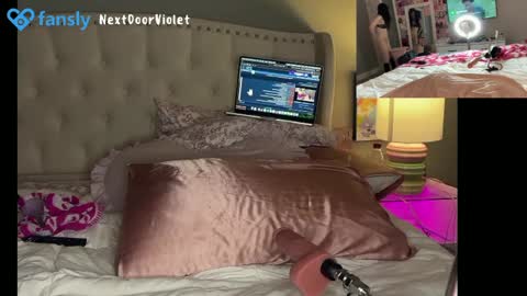 Violet online show from September 12, 2:56 am