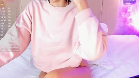 Nia online show from December 4, 12:29 pm