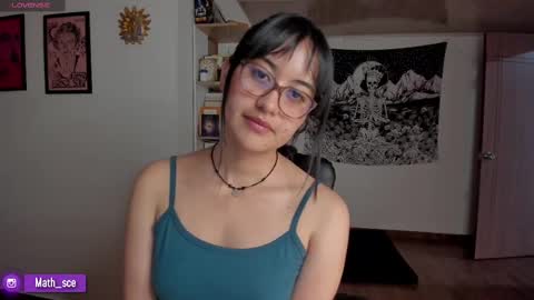 Nia online show from February 26, 9:39 pm