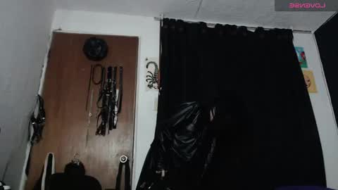  niakat  online show from February 5, 9:07 pm