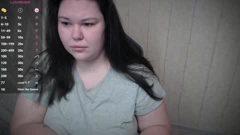 nicara_ online show from December 18, 9:47 am