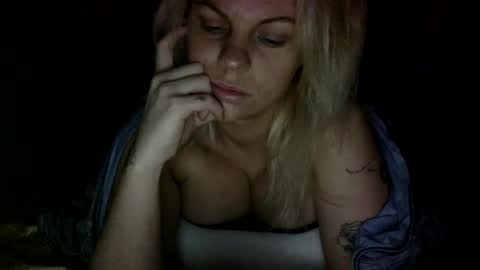 Amber online show from December 3, 11:10 am