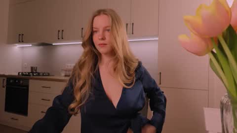 Nicka Cherie online show from February 28, 5:23 pm