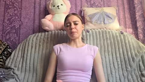 Emily online show from June 3, 12:50 pm