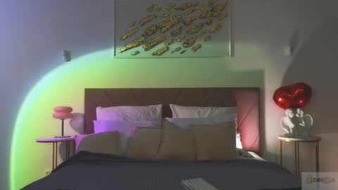 Nicole online show from February 25, 9:13 pm