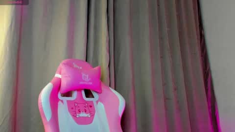 GMT7TueWedThSu 0300am-0900am. Sa 1000am-0400pm online show from February 9, 8:13 pm