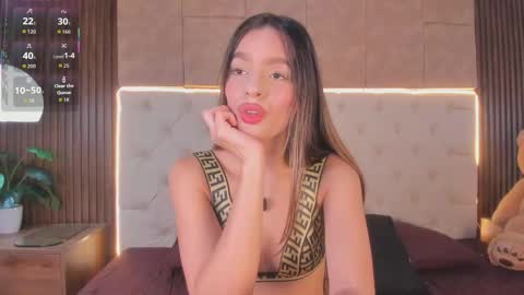 N A T A L I A online show from February 18, 9:14 pm