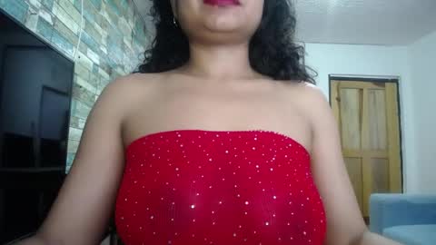 Nicole online show from May 26, 10:31 pm