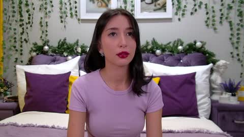 Nicole online show from December 28, 2:54 am