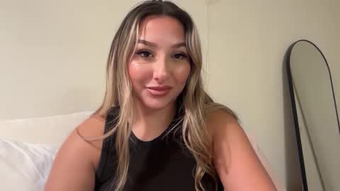 nicolelovesyou444 online show from September 24, 11:42 am