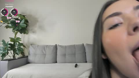 Dua Lipa online show from January 29, 1:07 pm