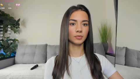 Dua Lipa online show from December 4, 1:09 pm