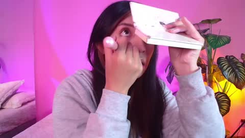 Nicol  online show from December 20, 12:49 pm