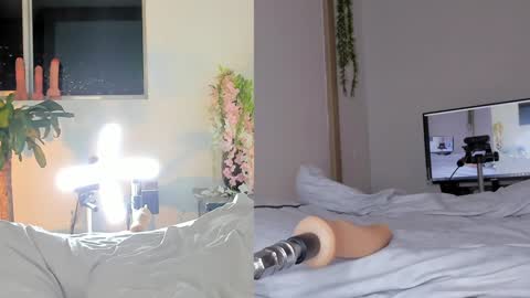 Nicolle Saenzz online show from January 23, 12:57 am