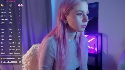 Kim online show from February 6, 8:39 am