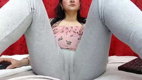 NICOLLE online show from March 3, 9:32 pm