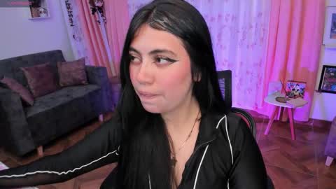      900   300   online show from March 27, 8:26 am