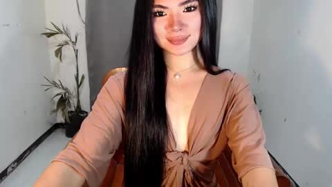 nightmarexox1 online show from May 3, 10:40 am