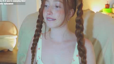 of Nylasweet online show from October 5, 5:34 am