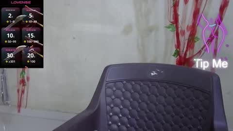 Nike online show from October 24, 5:47 am