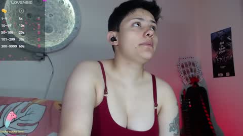 Nikky online show from January 21, 2:05 pm